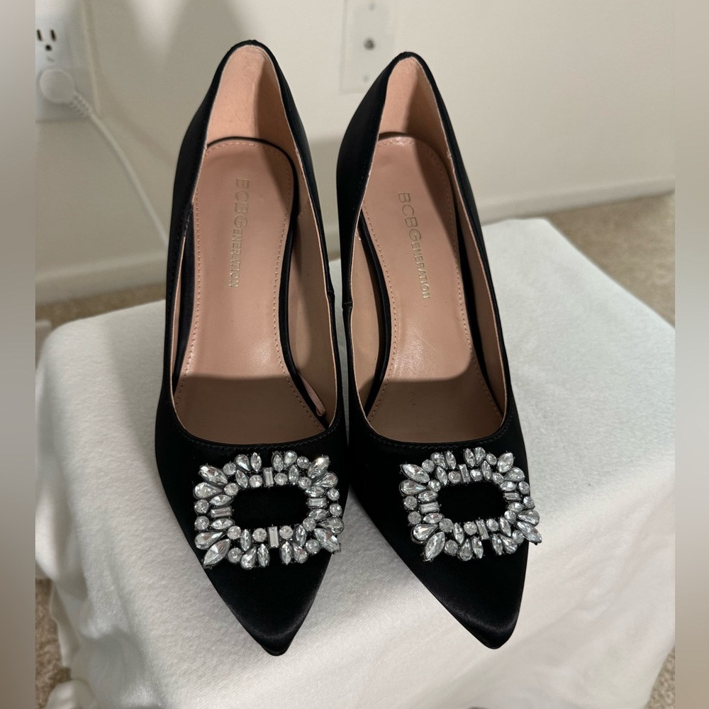 BCBGeneration Women’s blue Areli’s crystal broach satin pumps Size 7